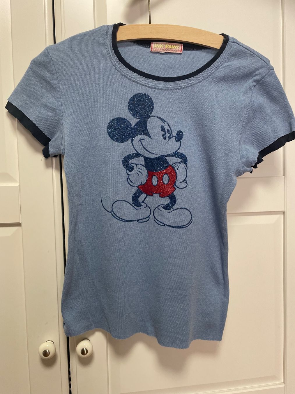 Disney T-shirt: Vintage Mickey Mouse T'Shirt Small mit Glanz – Usato da Bern venduto da Rigoler