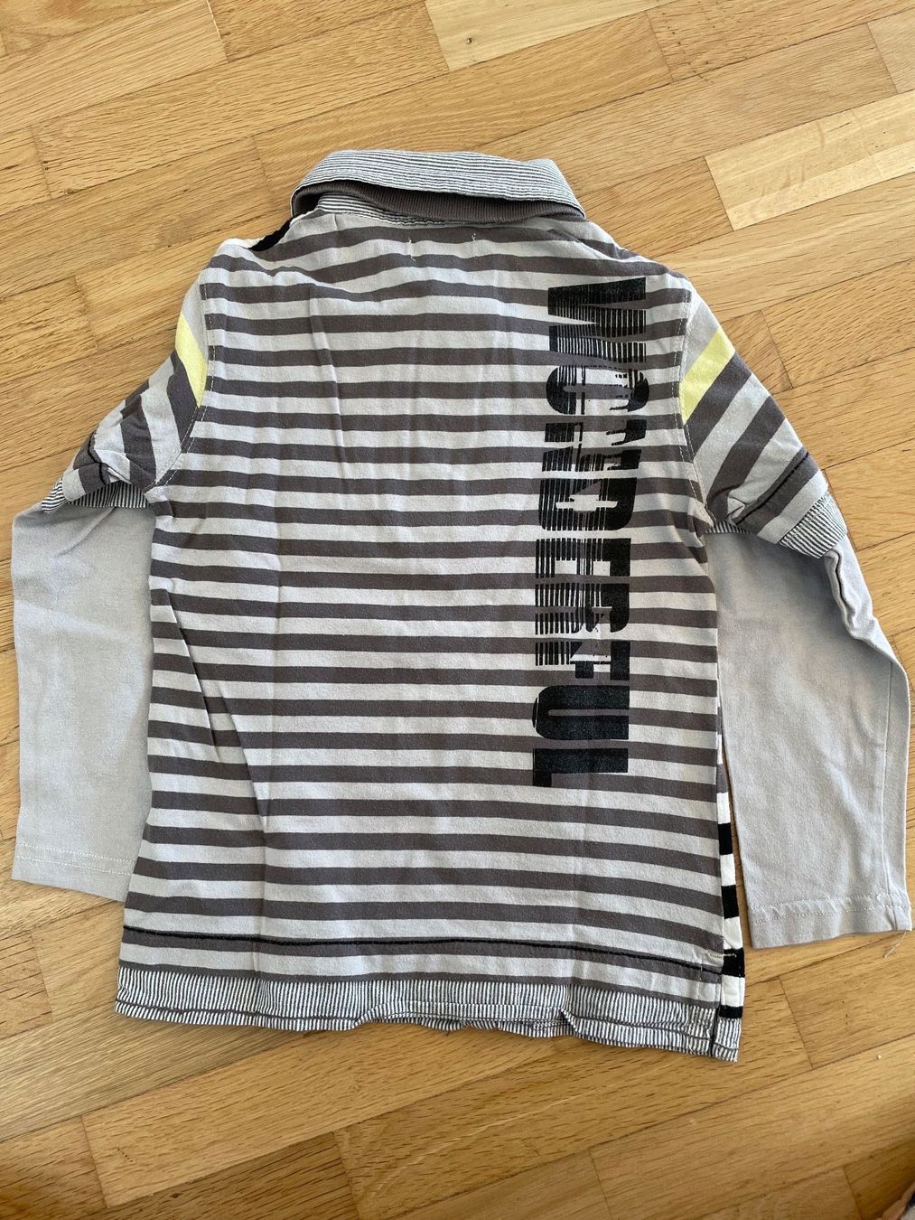 Camicie, T-shirt & Polo: Polo marque orchestra taille 116 – Usato da Sion venduto da Nelsonkatz 1