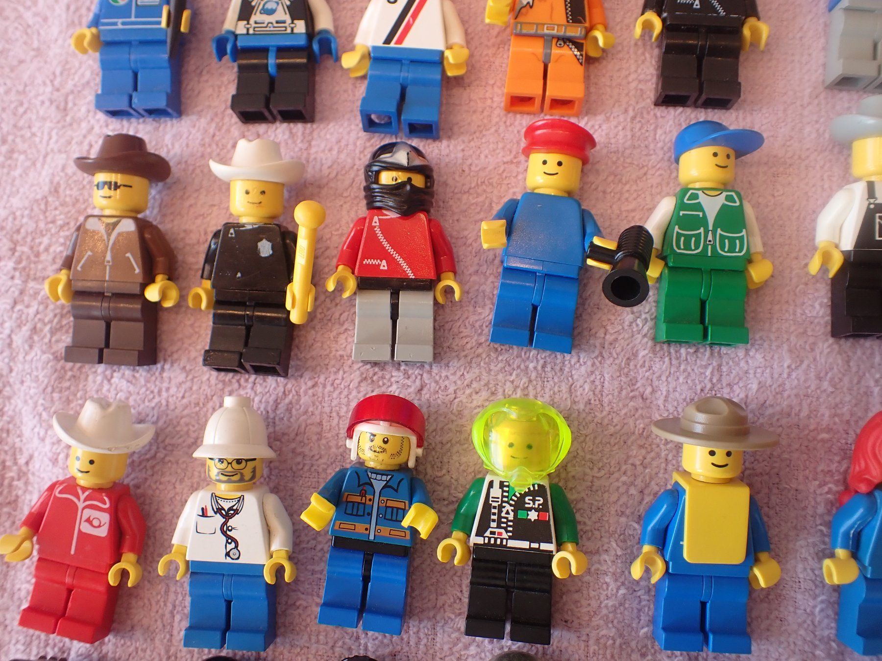Lego Kit di costruzioni: 50 schöne alte Lego Männchen Figuren System – Usato da Geroldswil venduto da boy5toy 5