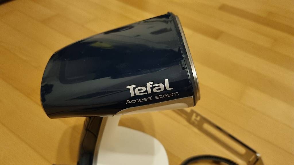 Ferri da stiro: Tefal Access Steam Dampfglätter – Usato da Ehrendingen venduto da NSX-RR 1