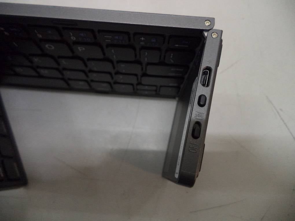 Tastiere: Xtreme Mac Foldable  Bluetooth Klapp Tastatur – Usato da Rieden AG venduto da Wirth03 3