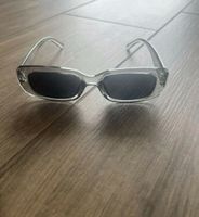 SONNENBRILLE UNGETRAGEN
