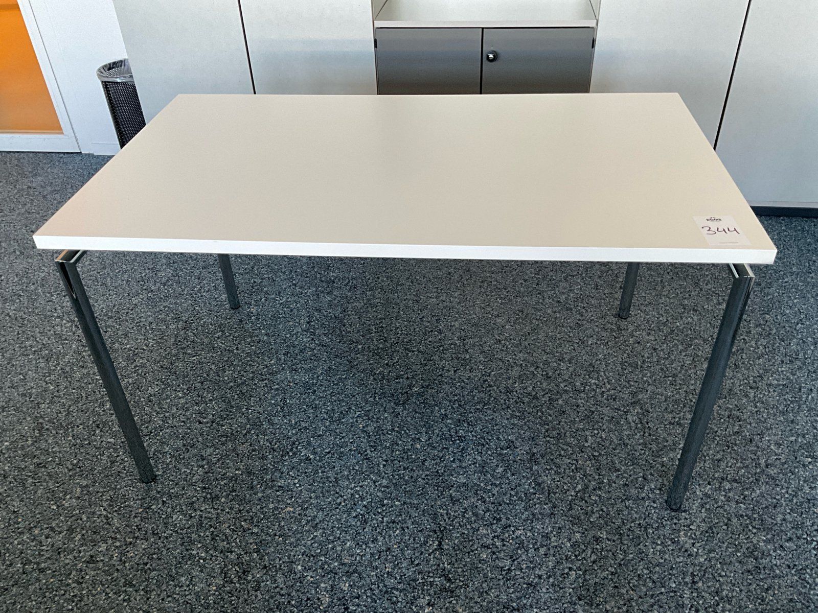 Bureaux: Tisch – D'occasion à Zürich par PIPM_Switzerland 1