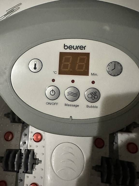 Pedicure: Beurer Fussbad Gerät %%% – Usato da Muttenz venduto da anna123 2
