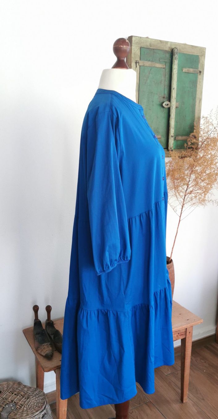Kleider: Darling Harbour Royalblaues Kleid Gr. 44 – Gebraucht aus gachnang von tibus1 1