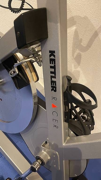 Hometrainer: Hometrainer - KETTLER RACER - type spinning – Usato da Saubraz venduto da Ehoekie 2