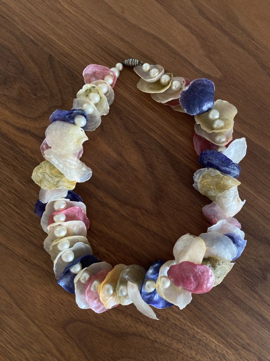 Catenine: Elegante Perlenkette mit bunten Muscheln – Usato da Zürich venduto da blancali 1