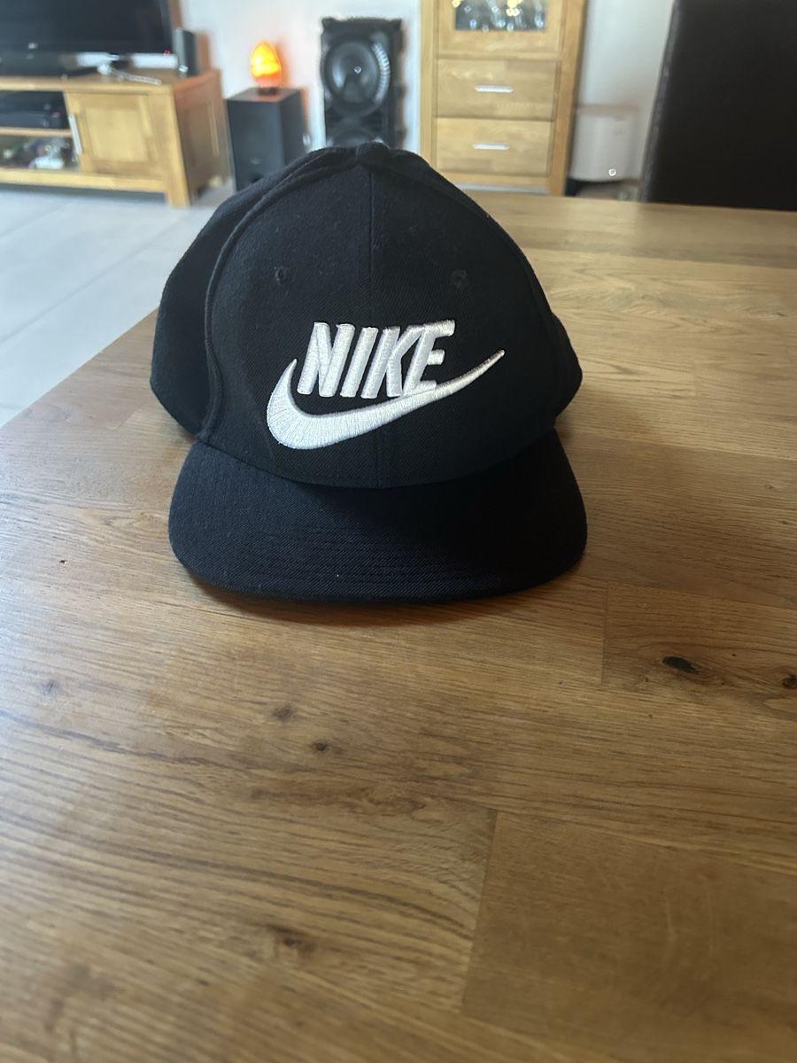 Nike Copricapi, berretti & cappellini: Nike Cap – Nuovo (secondo la descrizione) da Pieterlen venduto da Marco_Cunha