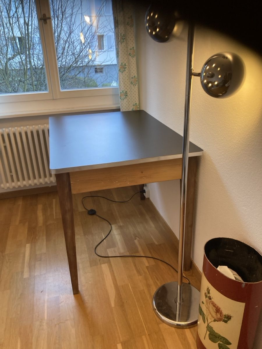 Tische: Küchentisch/ Schreibtisch – Gebraucht aus Zürich von lisl01 1