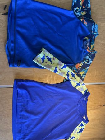 2 t shirt de bain
