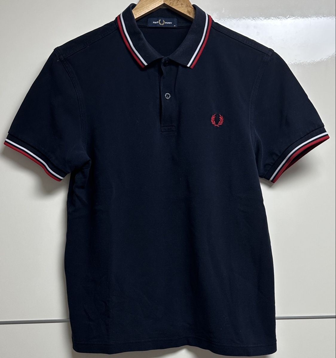 Fred Perry Polo-Shirts: Fred Perry Poloshirt Grösse M – Gebraucht aus Maienfeld von tobeyl2020