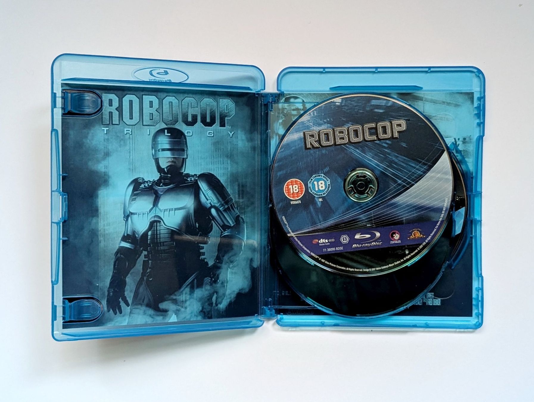 Tutti i DVDs: Robocop Trilogy – Usato da Bern venduto da coretto_ch 2