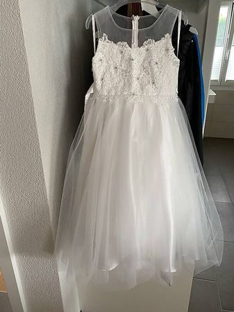 Blumenmädchenkleid Grösse 7/8 Jahre