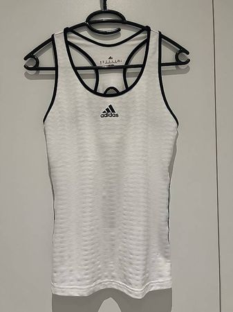 Adidas Top