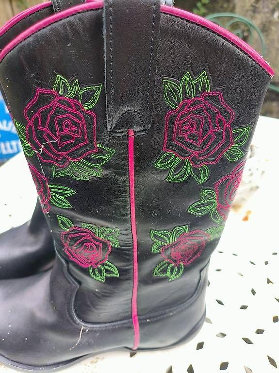 Damenschuhe: Cowboy Stiefel  – Gebraucht aus Schaffhausen von Airsue 3