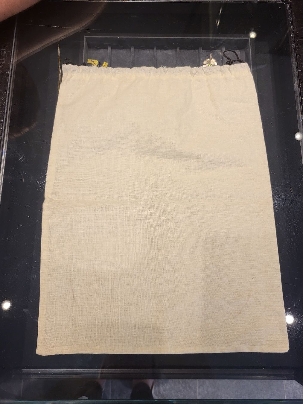 Borse: Designer Fashion Bag Staubbeutel – Usato da Unterägeri venduto da Altgoldschmuck 1
