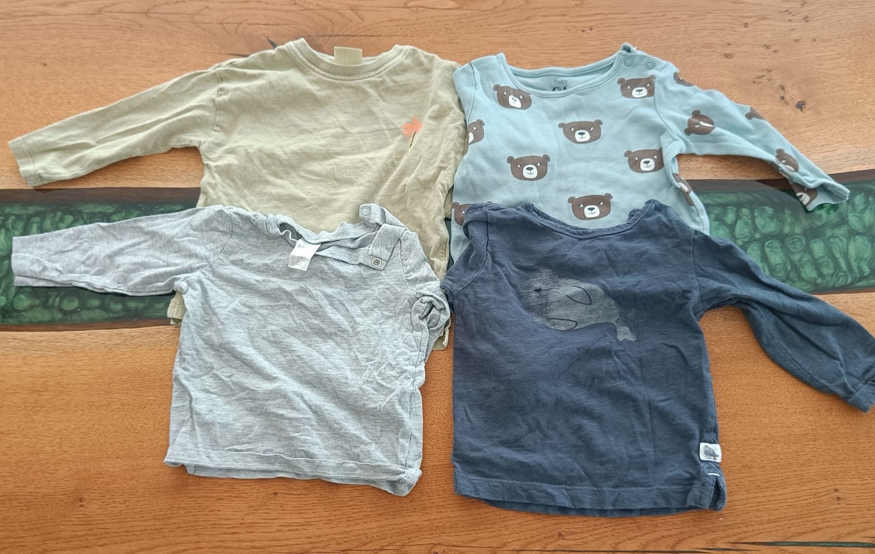 Maglioni & Felpe: Pullover Grösse 74 – Usato da Jaberg venduto da urig17.