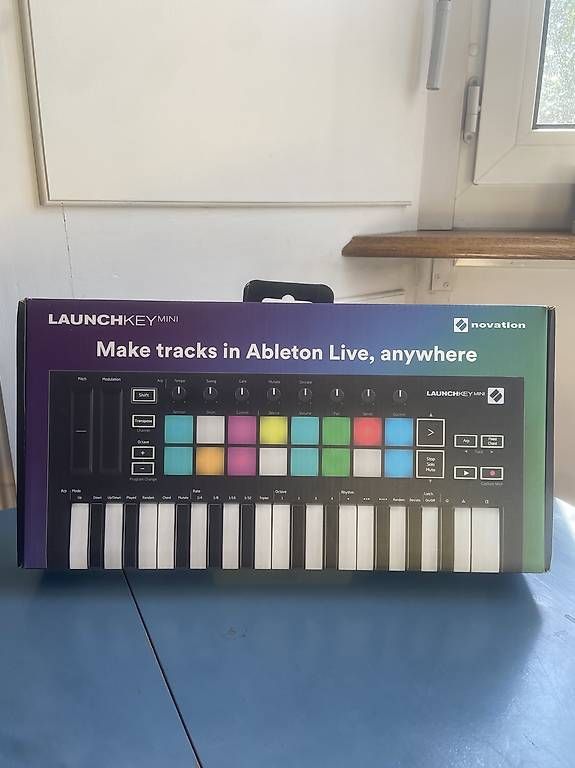 Musikinstrumente: LaunchKey Novation – Gebraucht aus Luzern von gianschweizer