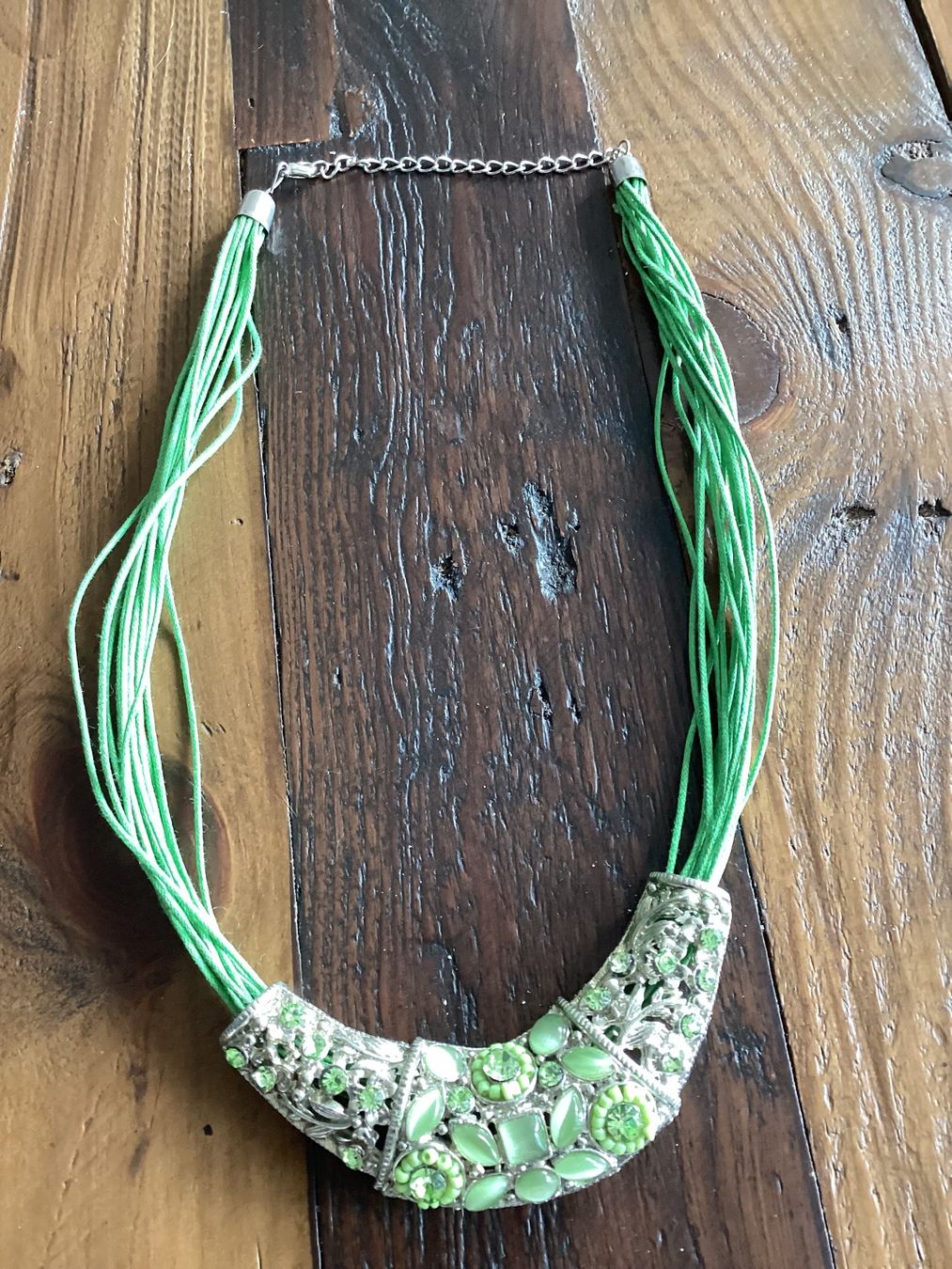 Catenine: Modeschmuck – Usato da Berg TG venduto da Bones333