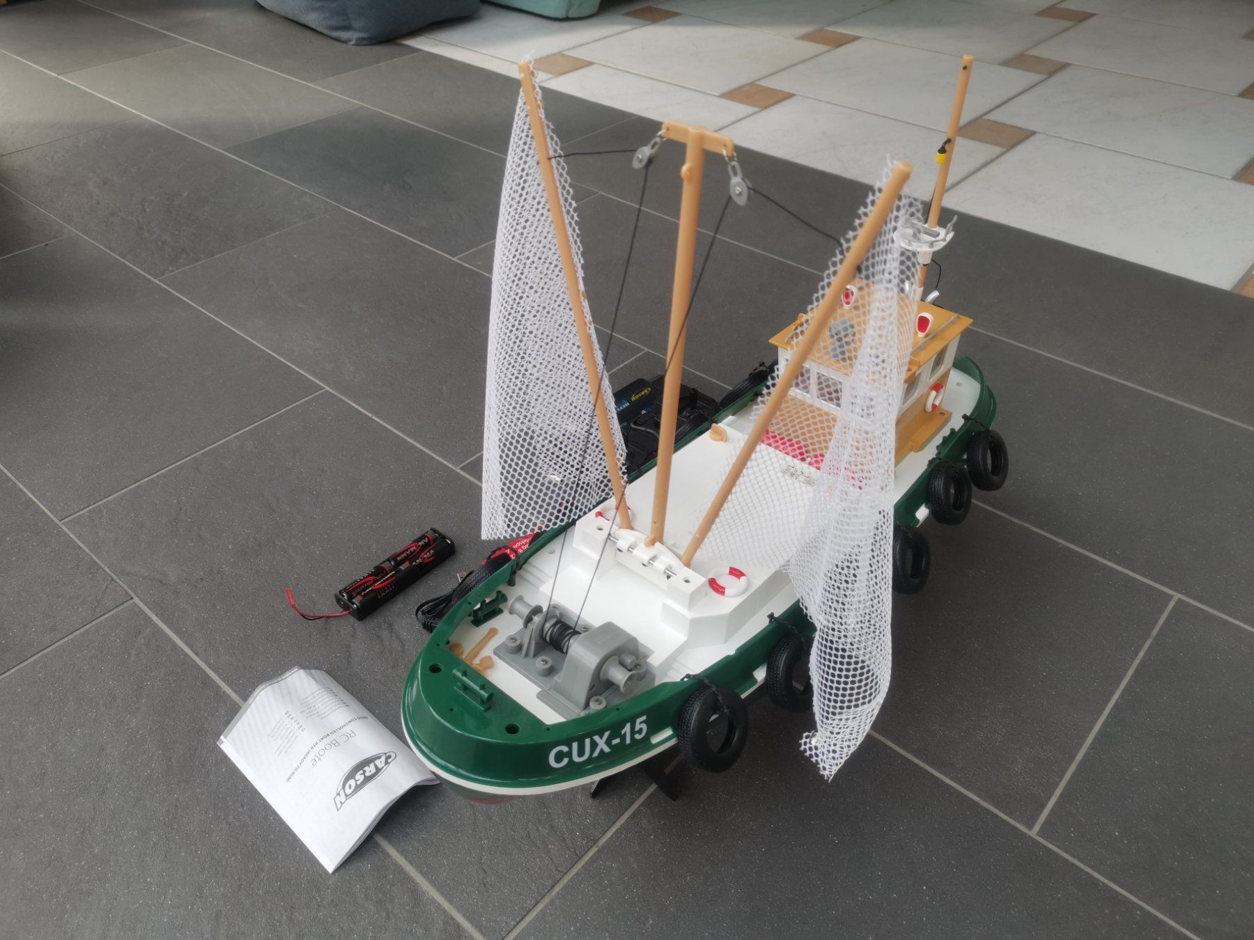 Carson Modellismo RC: CARSON Cux-15 RTR RC-Fischkutter – Nuovo (secondo la descrizione) da Kirchberg BE venduto da sonne88 2