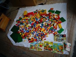 Viele Legos  mit alten Bauanleitungen Fabuland