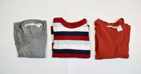 3 Stk Sweat-Shirt dünner langarmiger Pullover Grösse 114