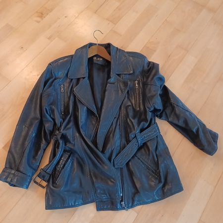 Damen Lederjacke , Nappaleder , Gr. XL, schwarz.