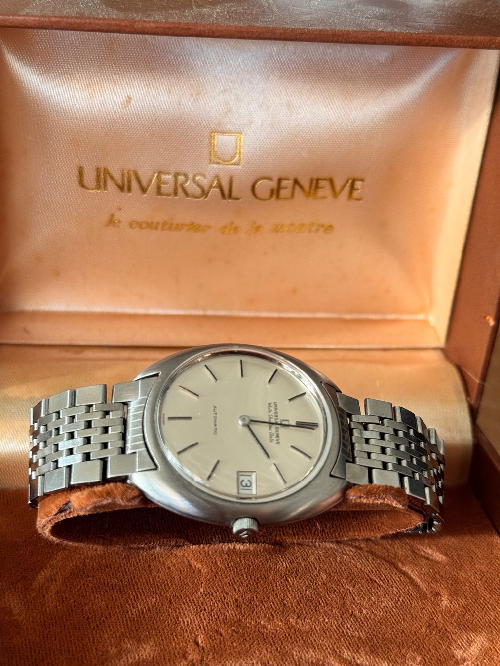 Universal Genève Orologi: Universal Genève White Shadow Date - Vintage – Usato da Grand-Lancy venduto da flombaba 7