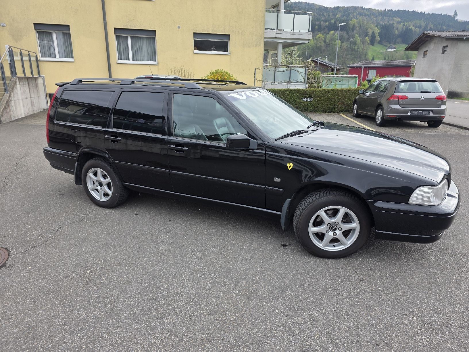 Volvo Autos: Volvo V70 2.5 AWD 1998 – Gebraucht aus Brunnen von remofuchs 2