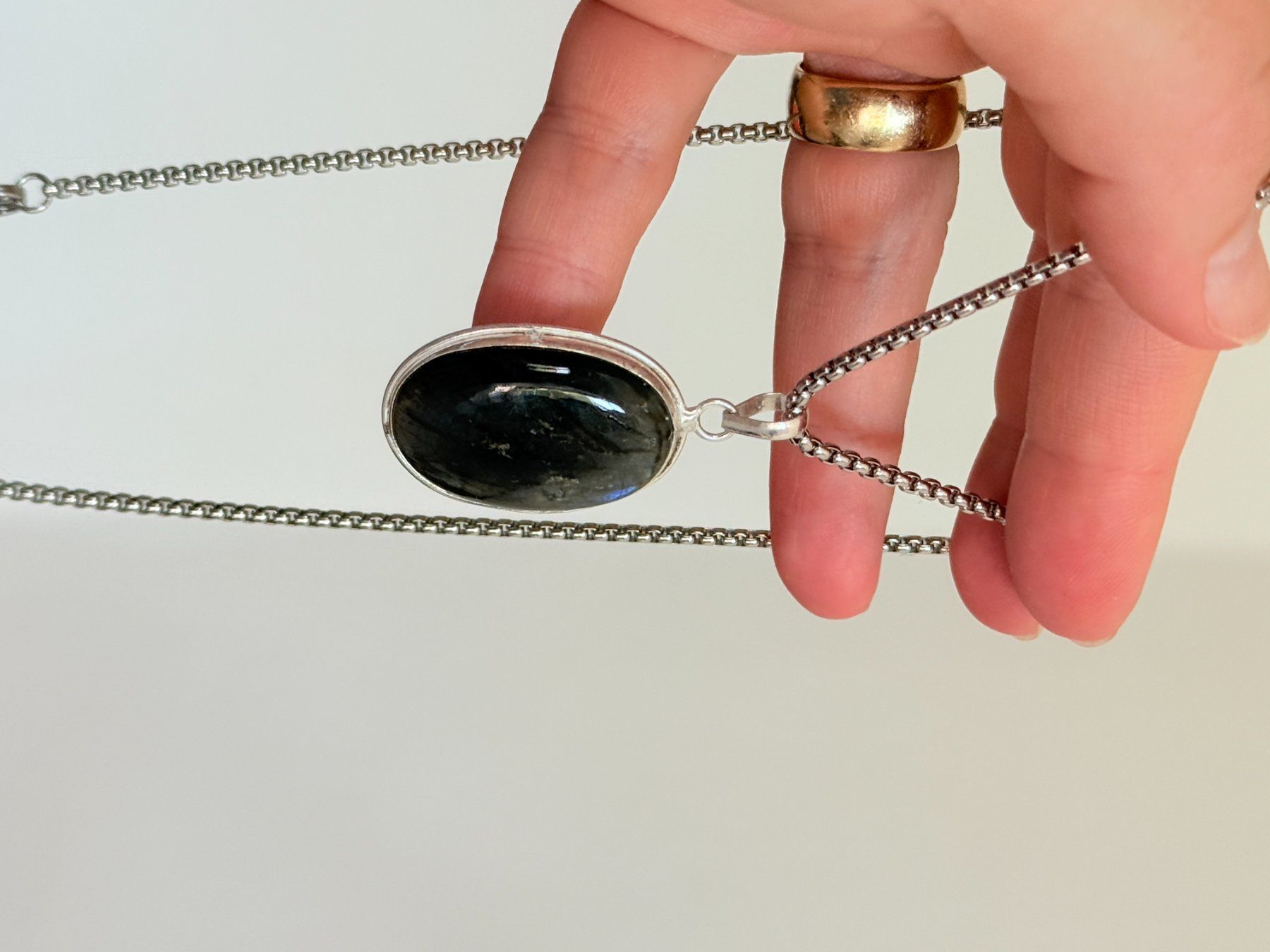 Colliers: Labradorite necklace – Neuf avec emballage d'origine à Genève par AGBERG 4