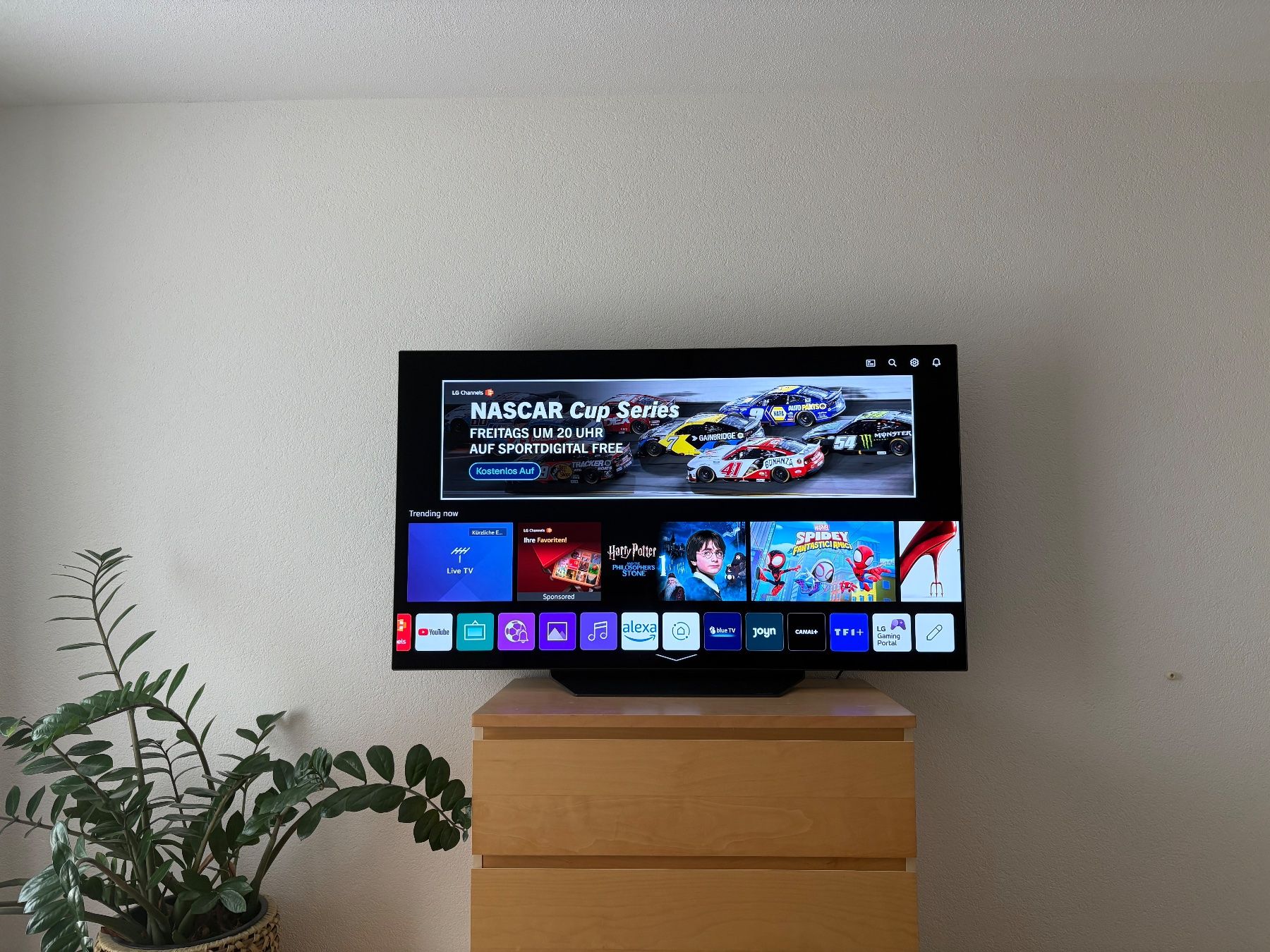 LG Appareils TV: Fernseher LG OLED55BX6LB – D'occasion à Birmensdorf ZH par JDean 1