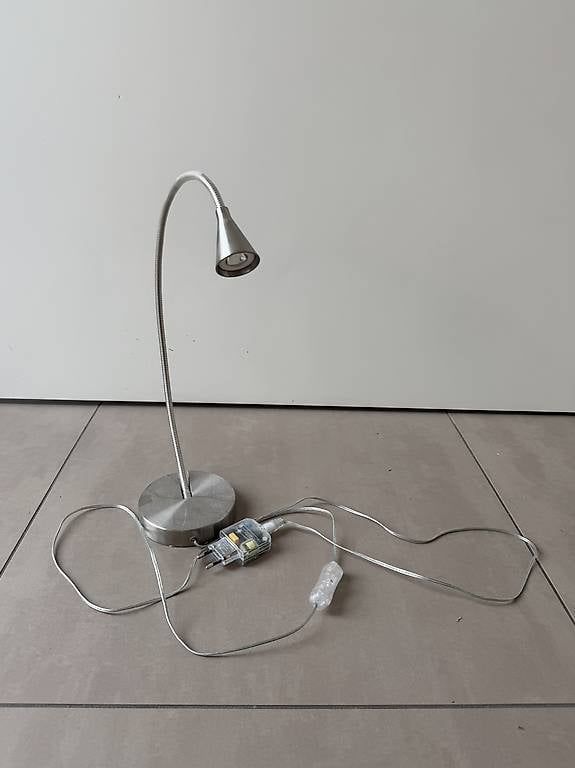 Lampes: Kleine Ikea Tischlampe – D'occasion à Zürich par dboetticher