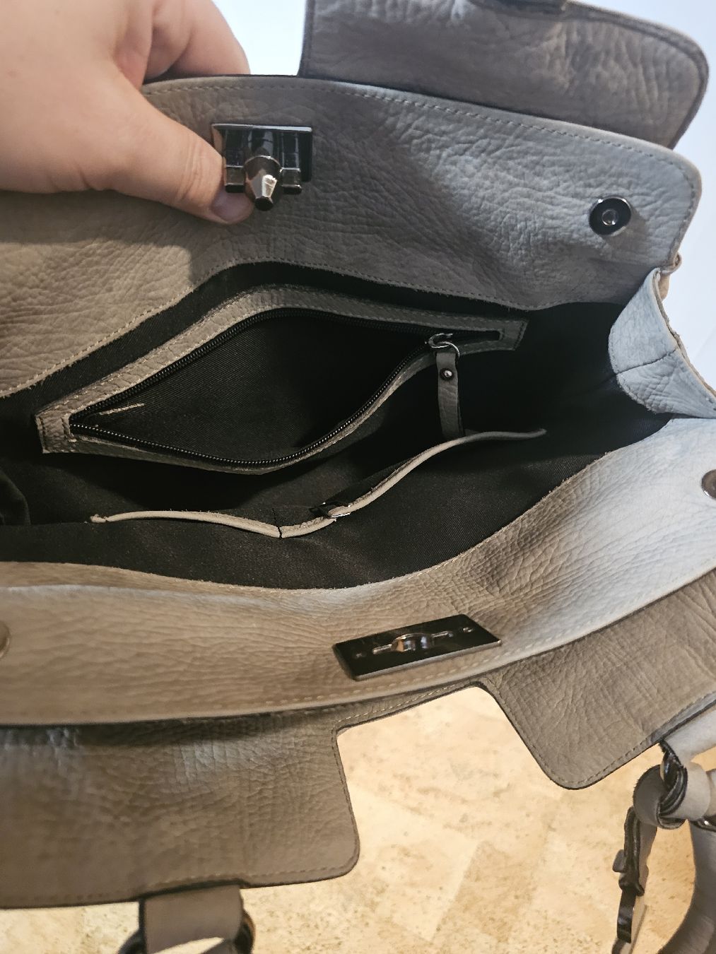 Abro Borse da donna: Abro Ledertasche, Handtasche. – Usato da Meisterschwanden venduto da Luluku 5