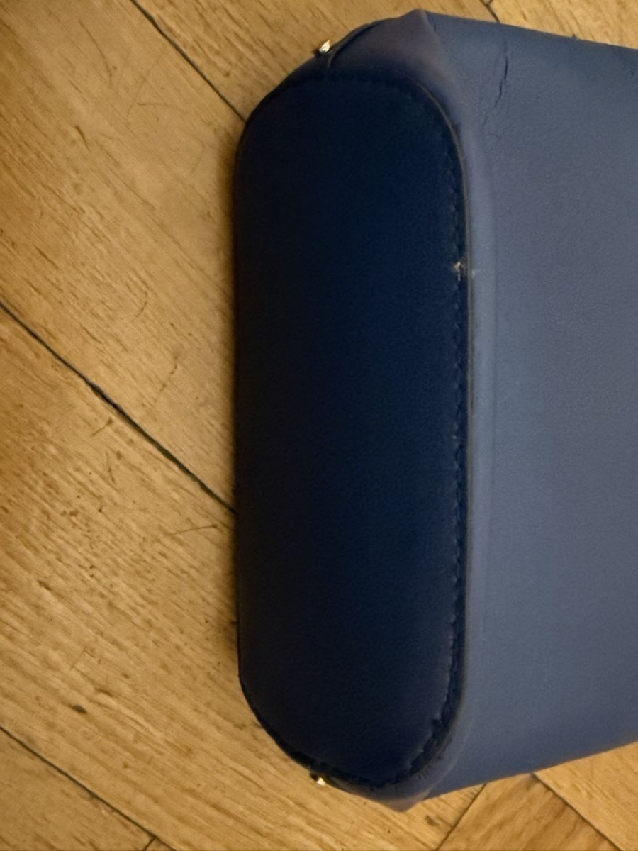 Borse da donna: Handtasche in Blau mit Silberkettem – Usato da Basel venduto da zukk_ 5