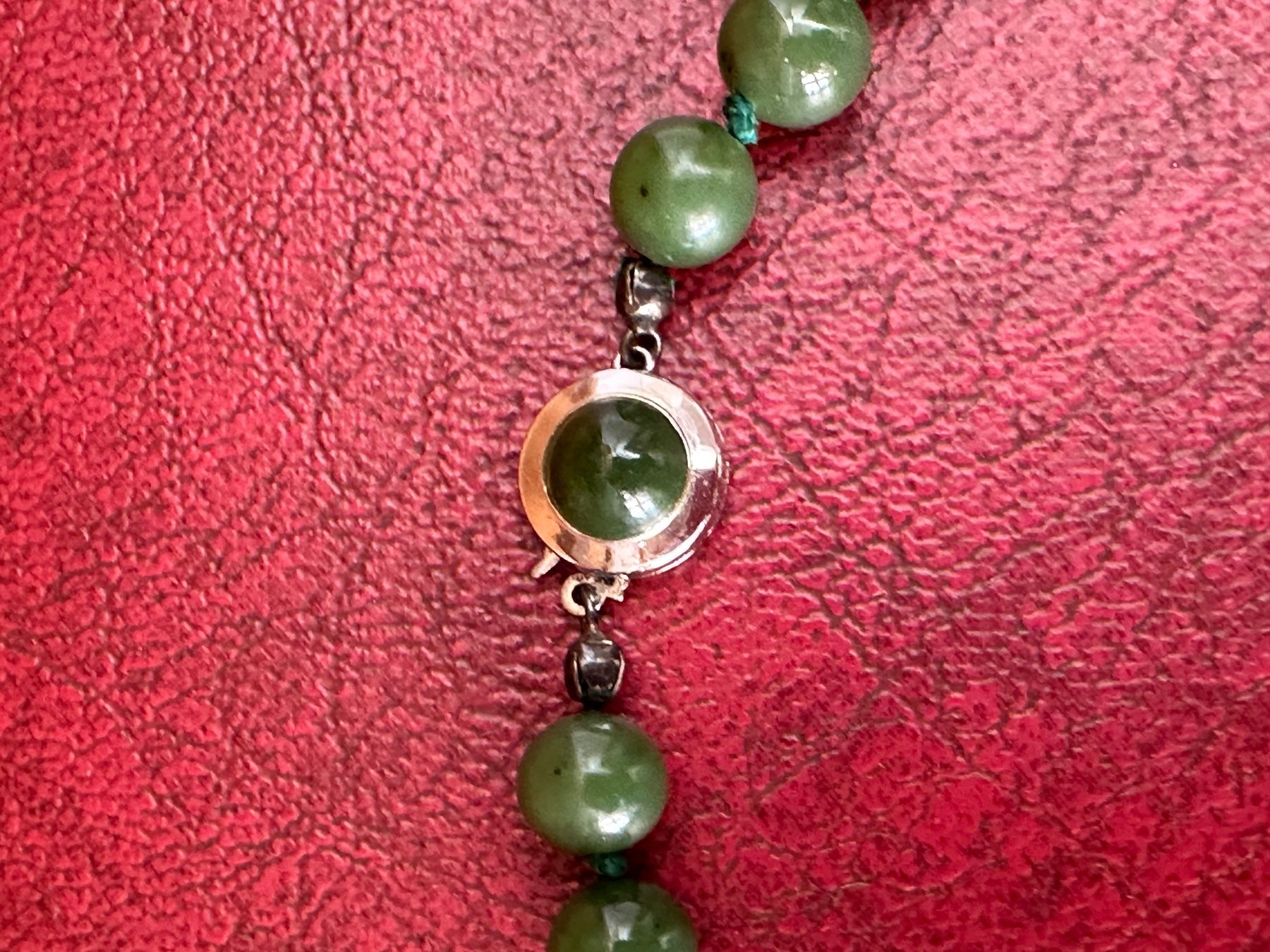 Ketten: Vintage Jade Kette mit Silberverschluss – Gebraucht aus Herbriggen von Sehrazade 2