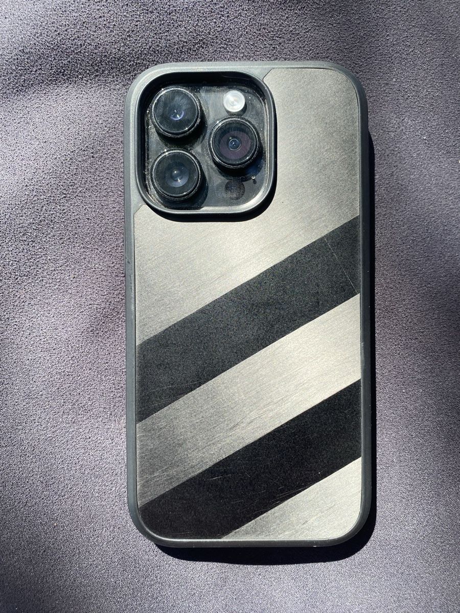 Coques & Protection écran: Hybrid Case | iPhone 14 Pro – D'occasion à Ried b. Kerzers par role73 3