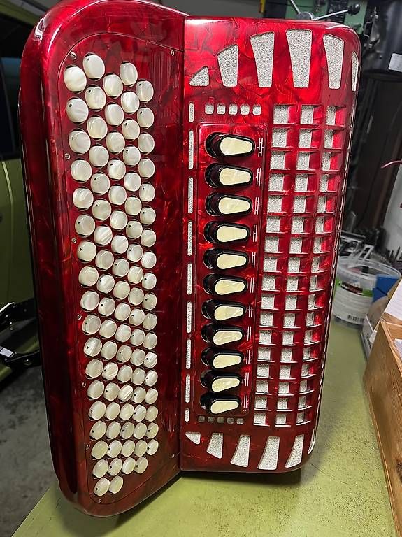 Strumenti musicali: Excelsior 921 Spezial, 4-chörig – Usato da Siebnen venduto da Handorganist 2