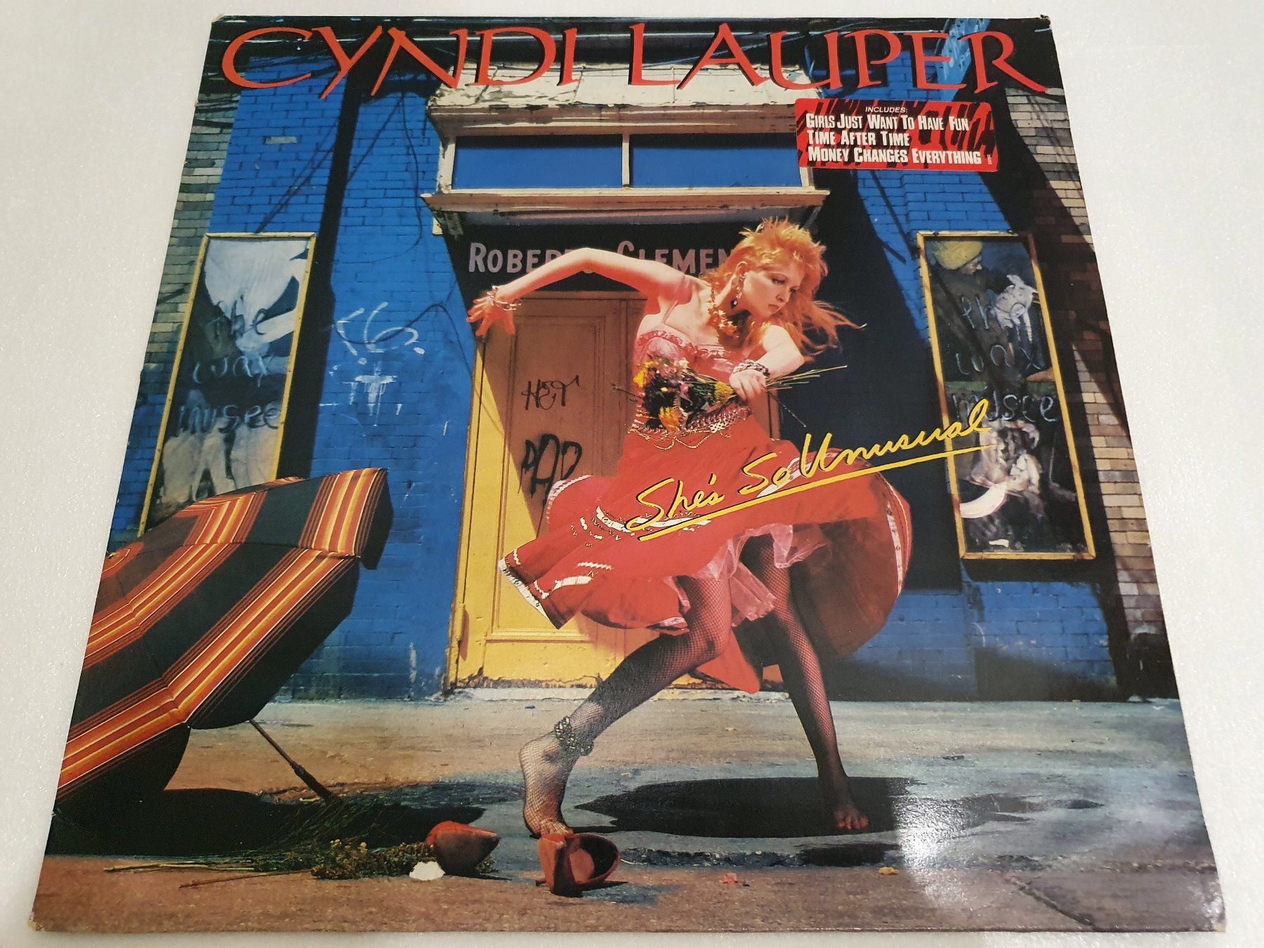 Schallplatten: Cyndi Lauper – She's So Unusual – Gebraucht aus Uster von
