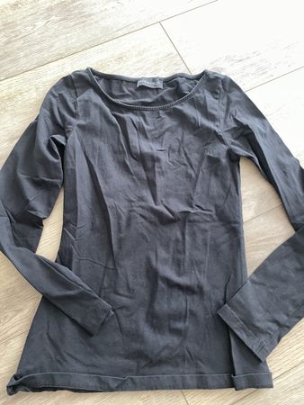 Schwarzes Langarmshirt Gr. S Neu 2x