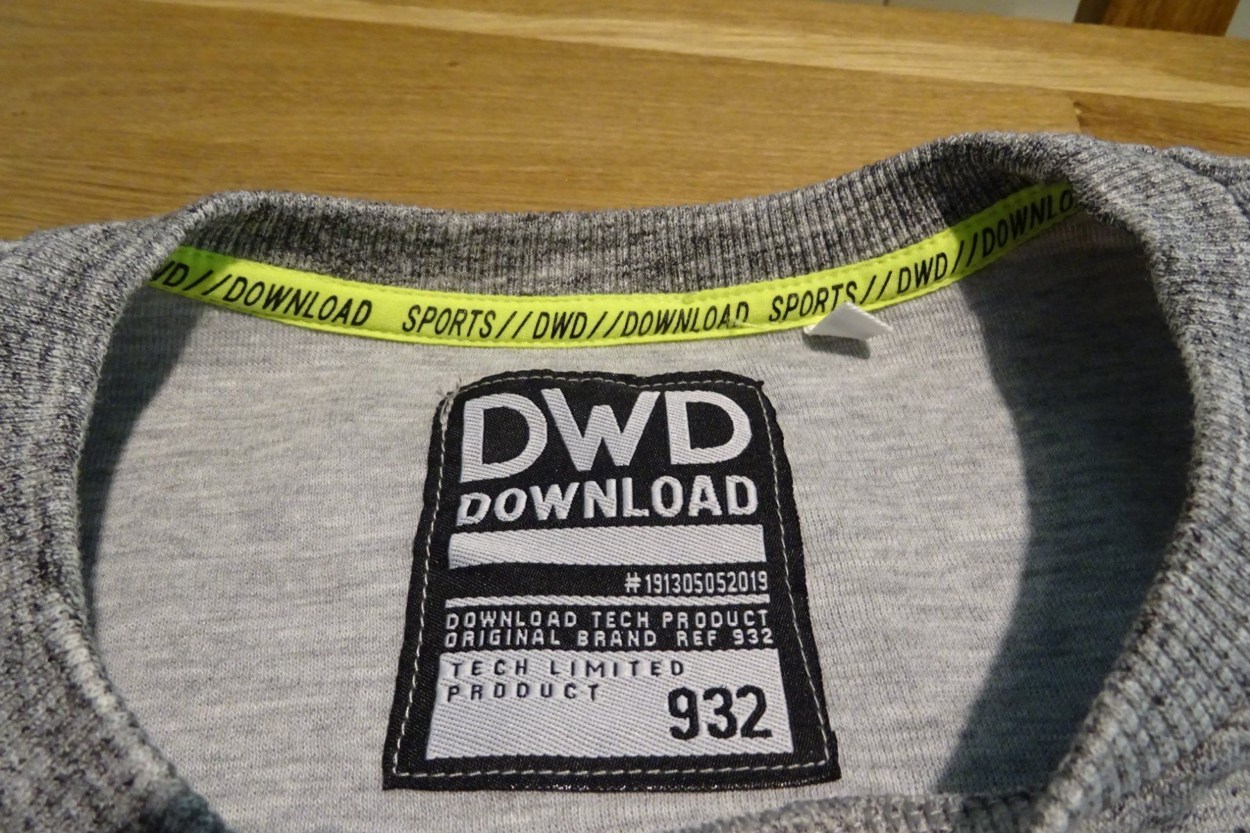 Pullover & Sweatshirts: Neu: Pullover Gr. 182 – Neu (gemäss Beschreibung) aus Urtenen-Schönbühl von Chaeppeler 1