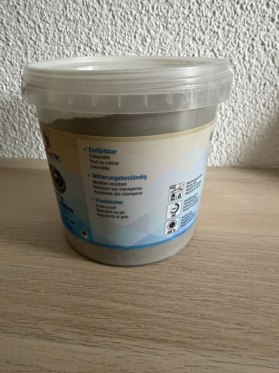 Materiale per modellare: Giessbeton – Usato da Schübelbach venduto da Sambodscha 1