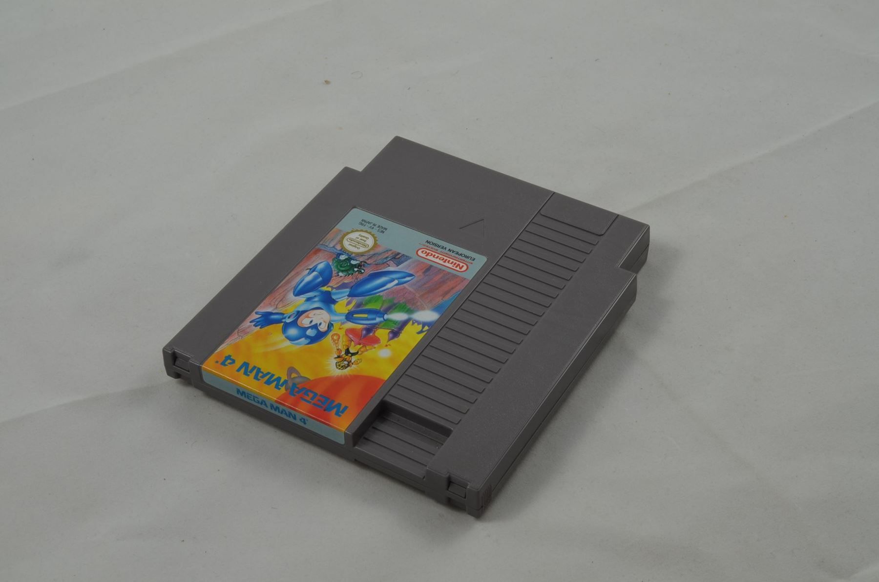 Giochi: Mega Man 4 NES Spiel – Usato da Buchs AG venduto da SellAndBuyX