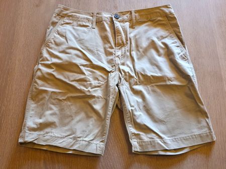 Kleider / Herren / Hose, Kurze Hose, Beige, Grösse: M