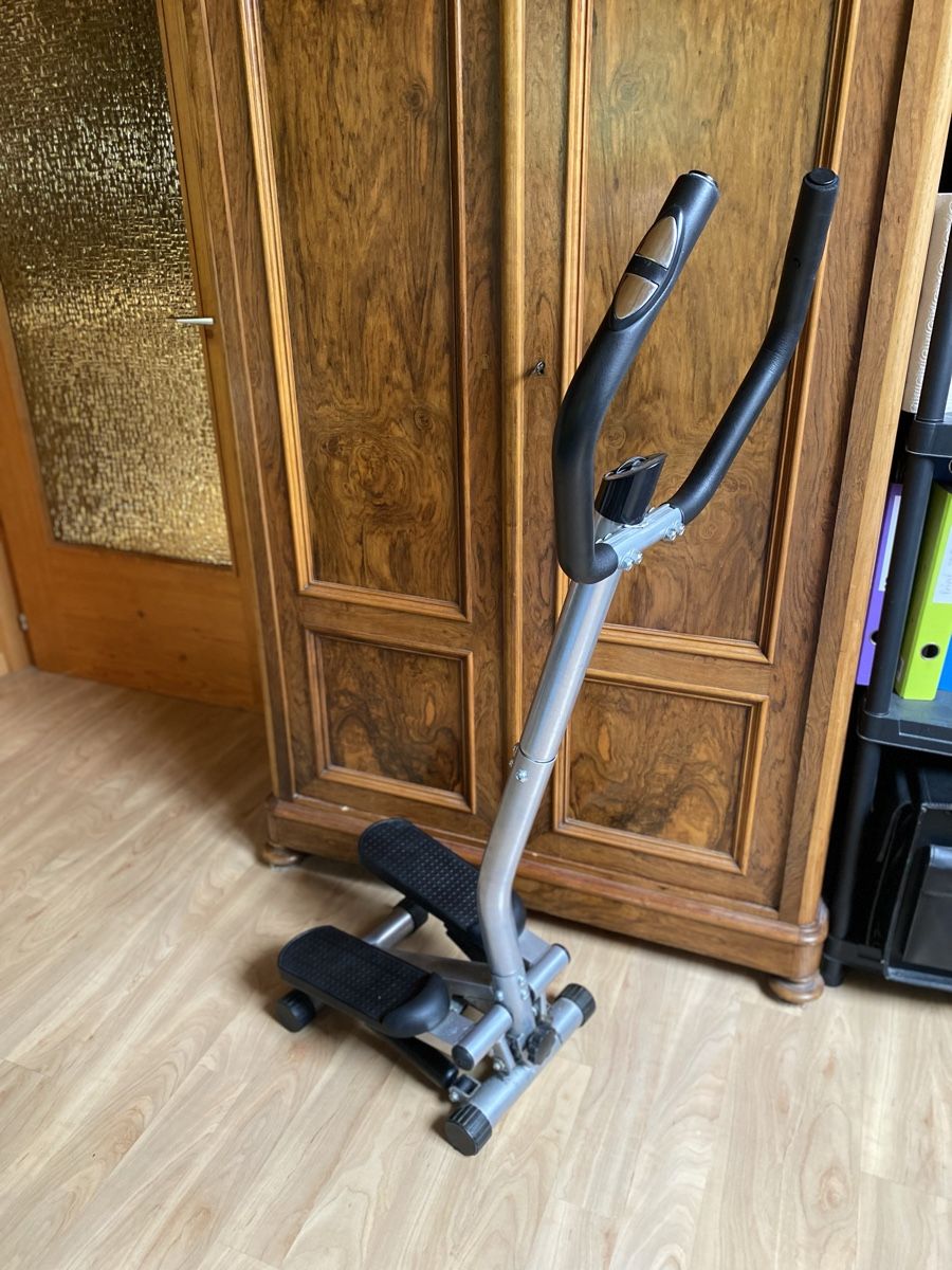 Hometrainer: Stepper ab 1.- fr . Freiburg, PLZ 1656! – Difettoso da Netstal venduto da m_m_c6xv 1