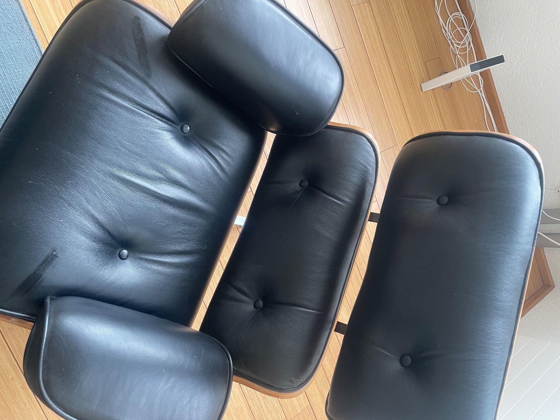 Eames Poltrone: Eames Lounge Chair Replika – Usato da Biel/Bienne venduto da Azrael 5