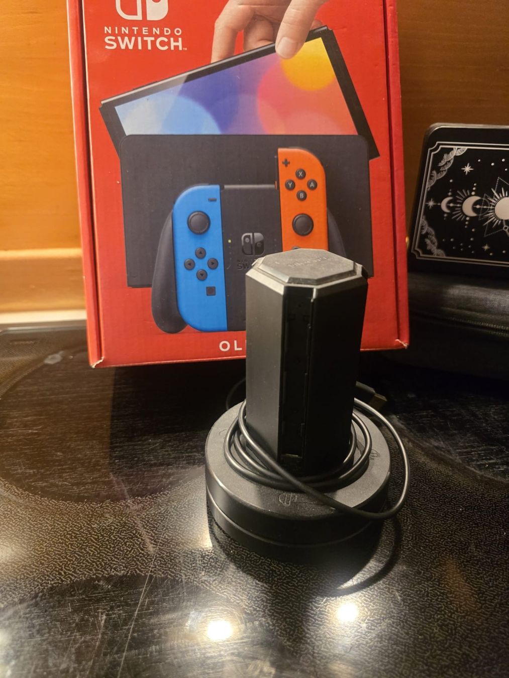 Nintendo Console: Nintendo Switch 1 Oled mit Zubehör – Usato da Schaffhausen venduto da K.Ichimaru 3