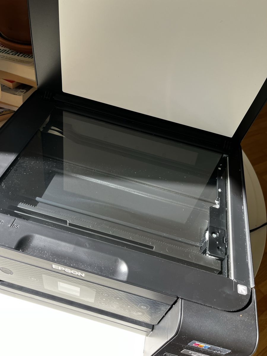 Epson Drucker: EPSON EcoTank ET-2861 Tintentank-Multifunktionsdrucker – Defekt aus Zürich von mar_9sjt 2