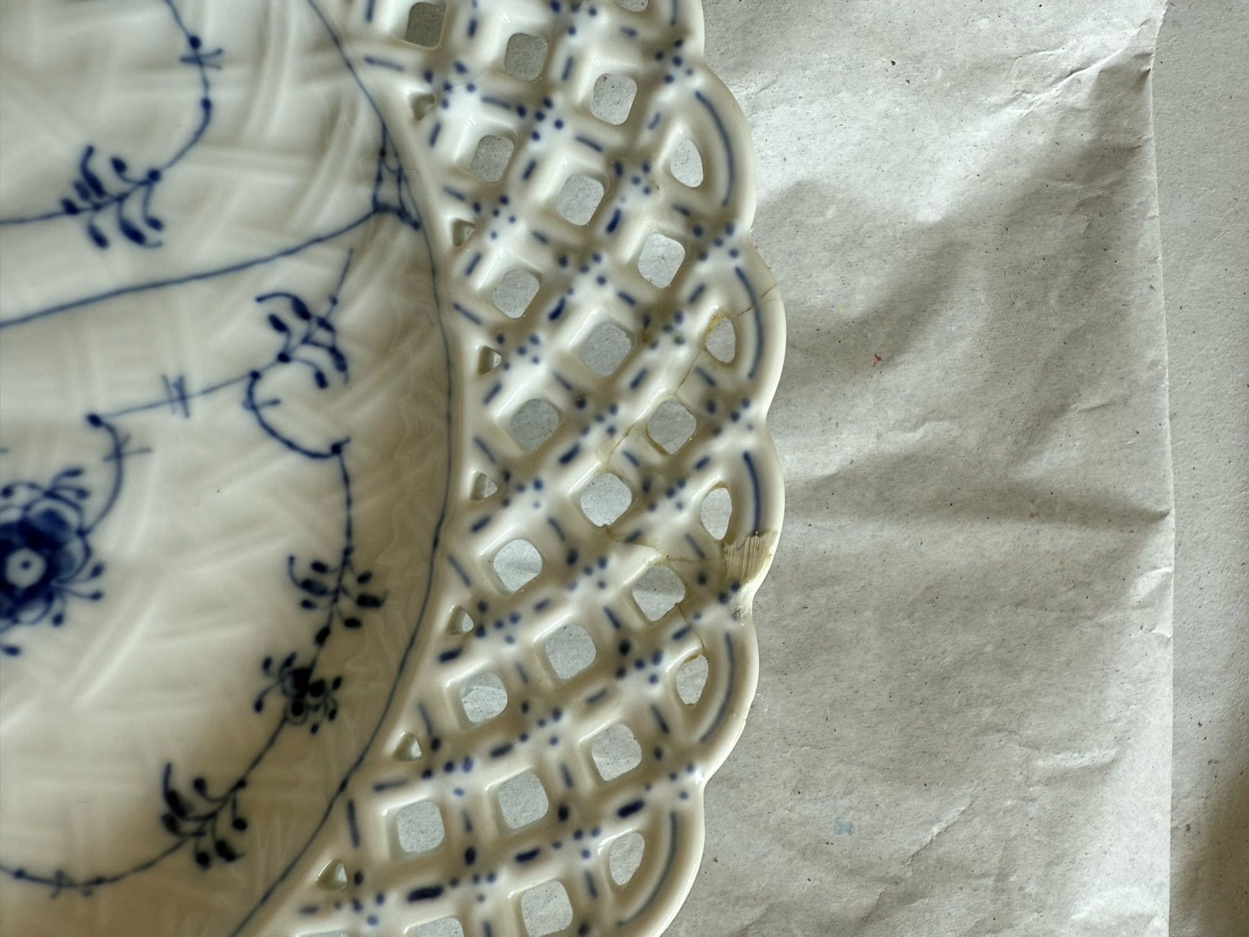 Royal Copenhagen Plateaux: Royal Coppenhagen Spitzenplatte – D'occasion à Schaan par ali_km9b 2