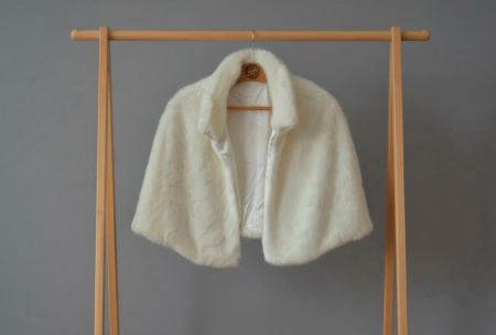 Kunstfell Cape Gr. 36 (S/M) | Weiss / Hochzeits-Bolero