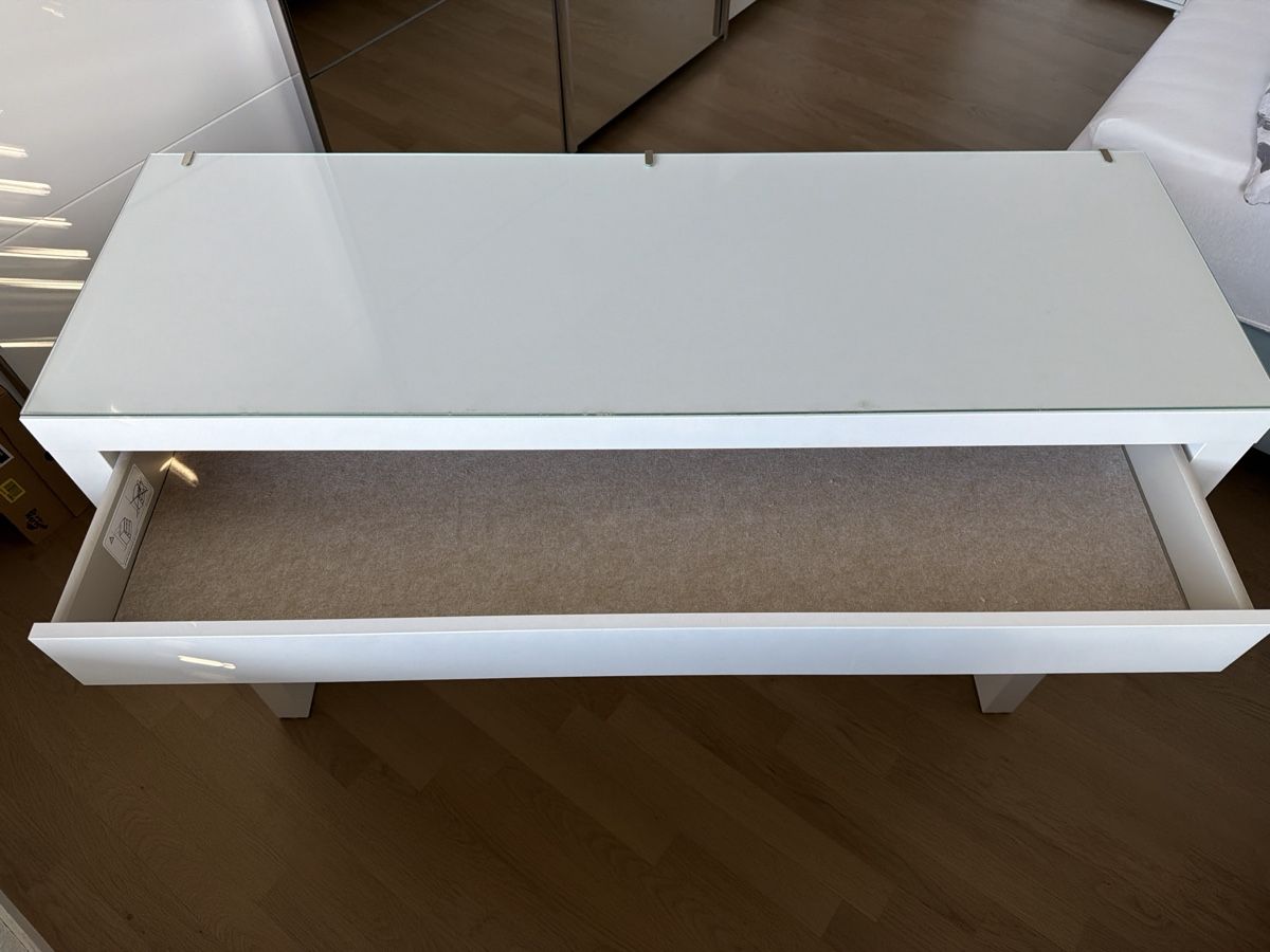 Ikea Schminktische: Schminktisch  – Neu (gemäss Beschreibung) aus Lachen SZ von epe_h6fw 2